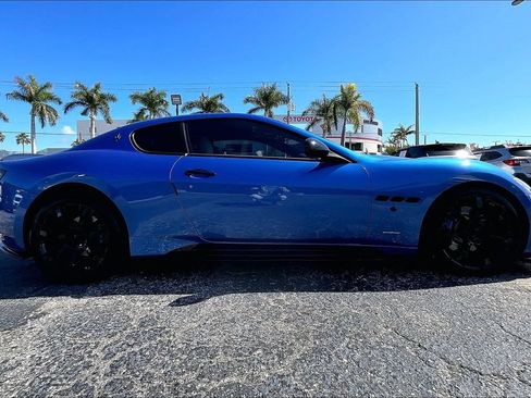 Used 2014 Maserati GranTurismo Sport RWD image 31