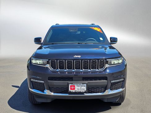 Used 2024 Jeep Grand Cherokee L Limited w/ Trailer Tow Package AWD/4WD image 8
