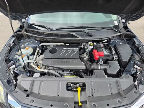 Used 2025 Nissan Rogue SV FWD image 13
