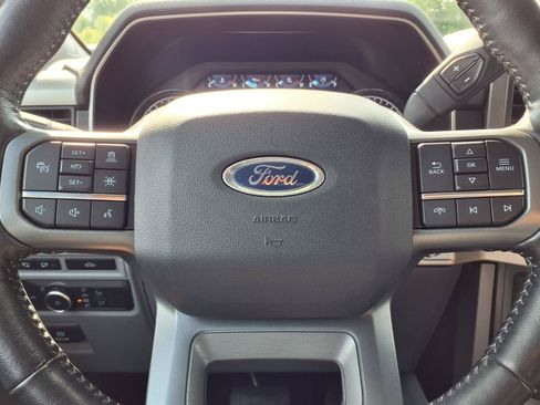 Used 2022 Ford F150 XLT w/ Equipment Group 302A High AWD/4WD image 16