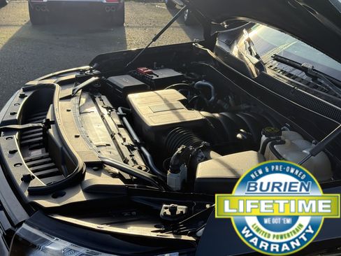 Used 2023 Chevrolet Suburban Z71 w/ Z71 Off-Road Package image 33