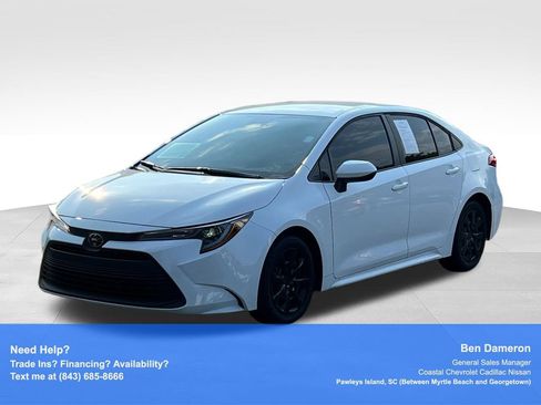 Used 2024 Toyota Corolla LE FWD image 1