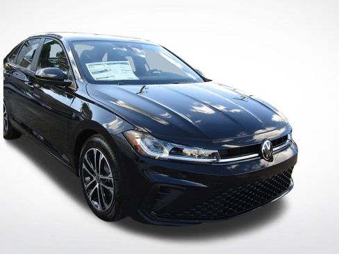 New 2026 Volkswagen Jetta Sport FWD image 5