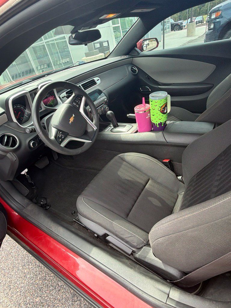 Used 2014 Chevrolet Camaro LS RWD image 7