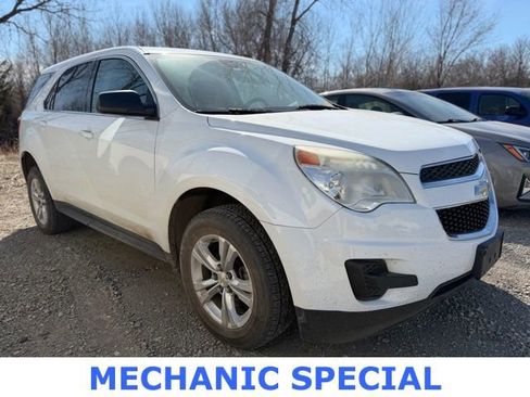 Used 2015 Chevrolet Equinox LS image 1