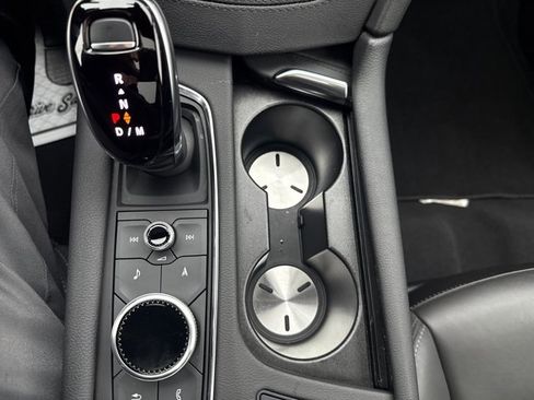 Used 2025 Cadillac XT5 Premium Luxury image 21