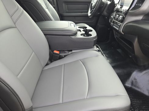 New 2026 RAM 3500 Tradesman AWD/4WD image 10