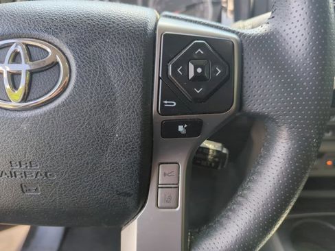 Used 2022 Toyota 4Runner Limited RWD image 13