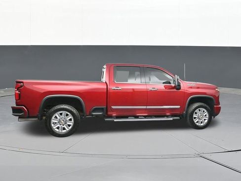 Used 2024 Chevrolet Silverado 2500 High Country w/ Technology Package AWD/4WD image 18