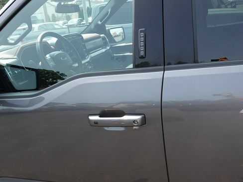 Used 2023 Ford F150 Lariat w/ Equipment Group 502A High AWD/4WD image 16