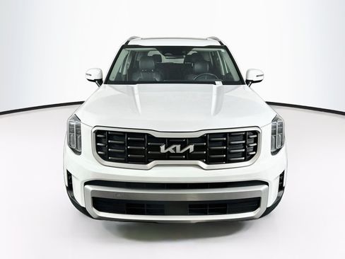 Used 2025 Kia Telluride S FWD image 2