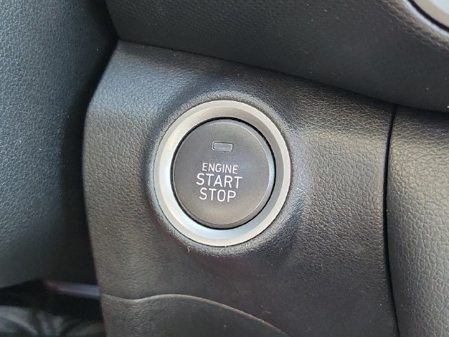 Used 2019 Hyundai Kona Limited FWD image 23