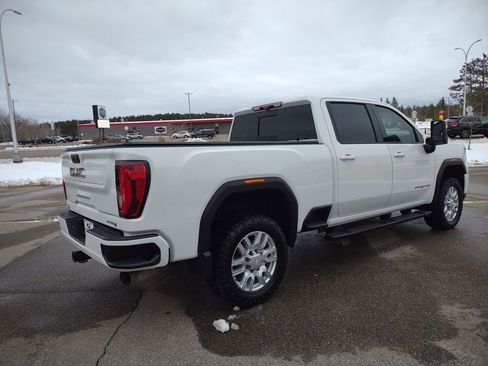 Used 2020 GMC Sierra 2500 AT4 w/ AT4 Premium Package AWD/4WD image 5