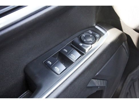 Used 2024 Chevrolet Silverado 1500 LT w/ Z71 Off-Road Package image 23