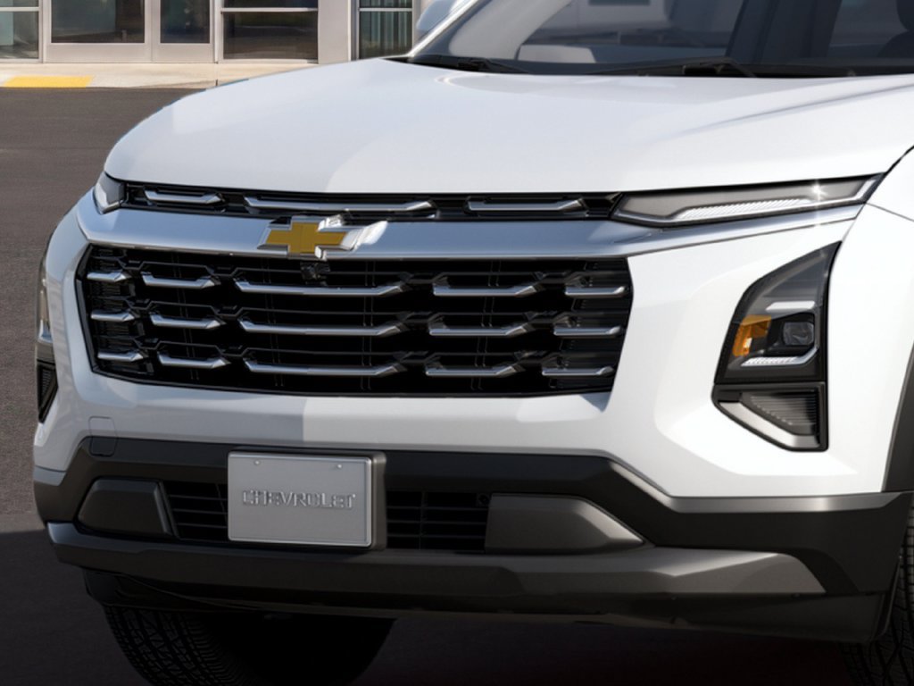 New 2027 Chevrolet Equinox LT FWD image 4