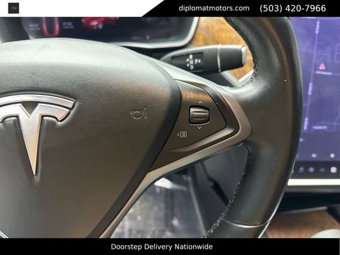 Used 2020 Tesla Model S AWD image 39