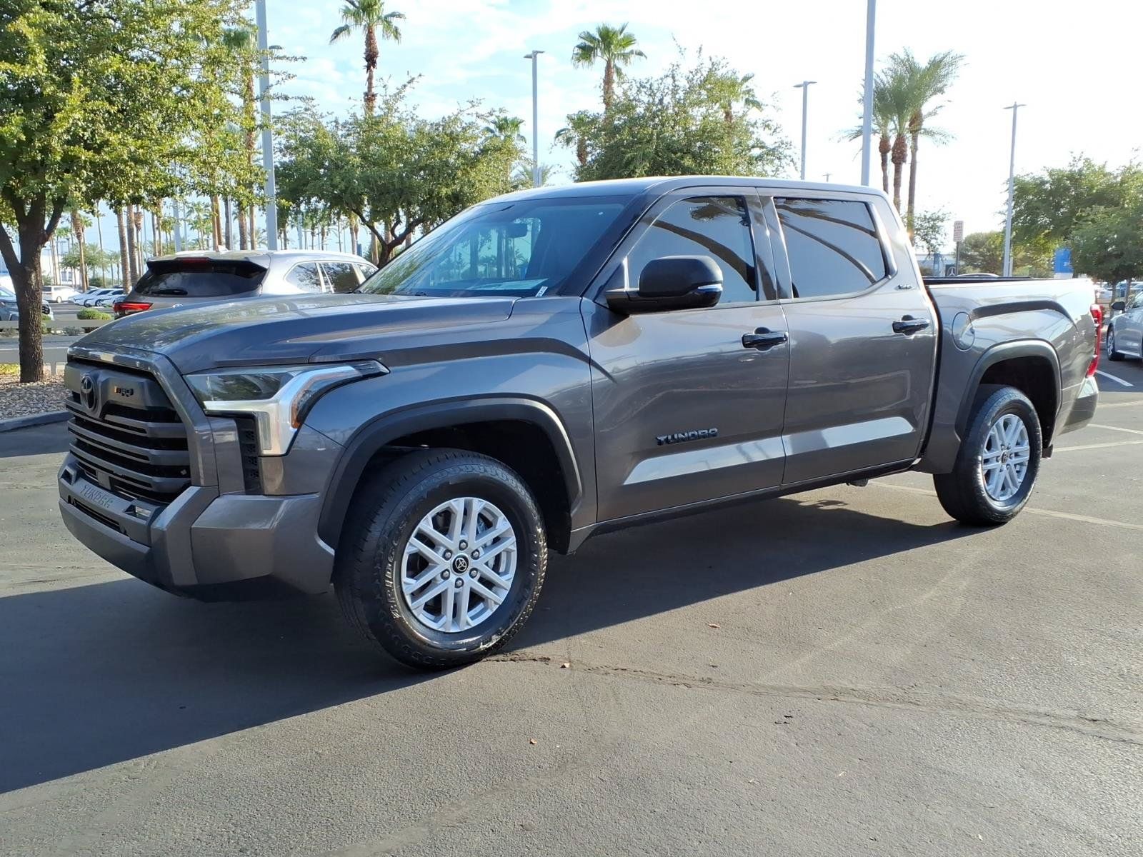 Used 2022 Toyota Tundra SR5 w/ Convenience Package RWD image 8