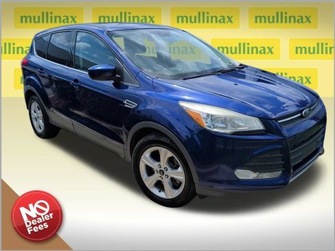 Used 2016 Ford Escape SE FWD image 1