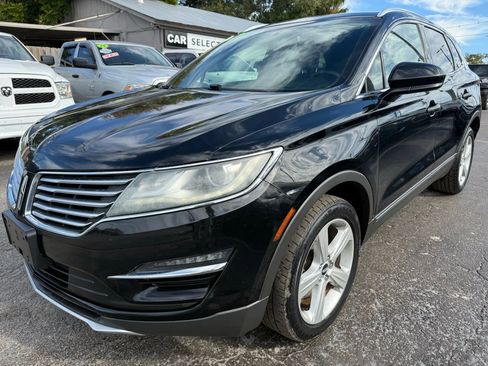 Used 2016 Lincoln MKC Premiere image 2