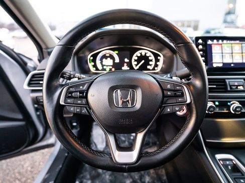 Used 2021 Honda Accord Touring image 19