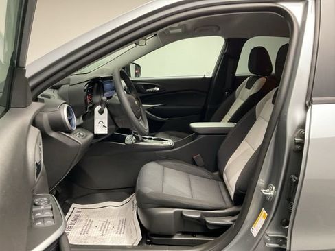 New 2026 Chevrolet Trax LS image 12