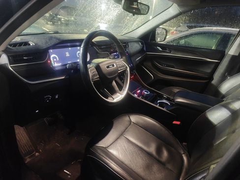 Used 2021 Jeep Grand Cherokee L Limited image 9