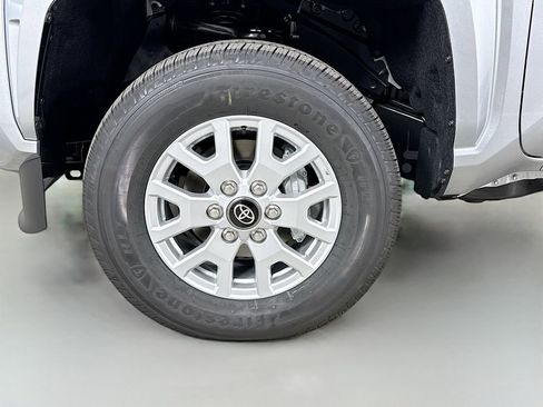 New 2026 Toyota Tacoma SR5 AWD/4WD image 33