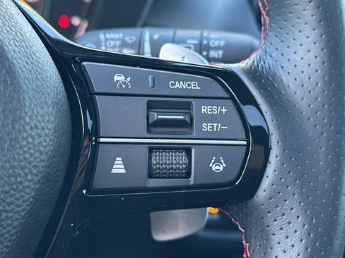 Certified 2025 Acura ADX A-Spec image 31