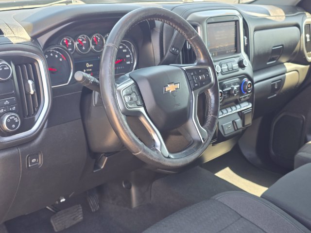 Used 2021 Chevrolet Silverado 1500 LT RWD image 8