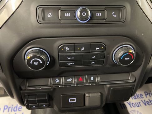 Used 2020 Chevrolet Silverado 1500 Custom Trail Boss w/ Custom Convenience Package image 13