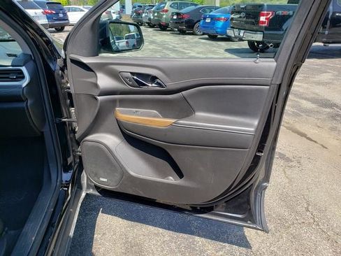 Used 2019 GMC Acadia SLE w/ LPO, Floor Liner Package AWD/4WD image 22
