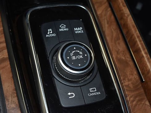 Used 2022 Nissan Armada SL image 21