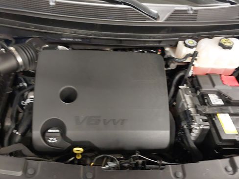 Used 2023 Chevrolet Traverse LT w/ LT Premium Package image 30