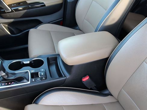 Used 2020 Kia Sportage SX image 18