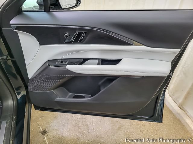 Certified 2024 Cadillac Lyriq Luxury RWD image 25