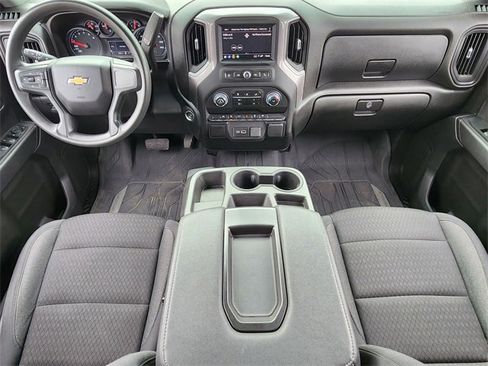 Used 2023 Chevrolet Silverado 1500 Custom image 18