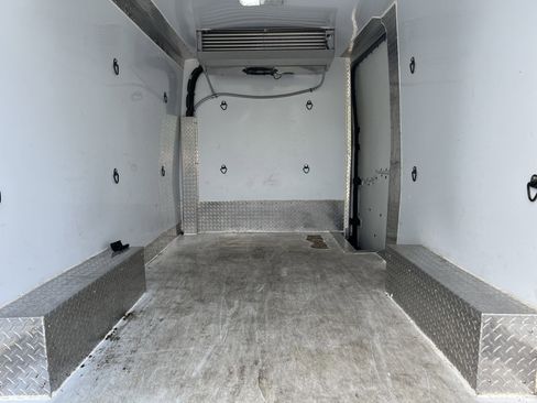 Used 2020 Ford Transit 250 Medium Roof w/ Load Area Protection Package image 15