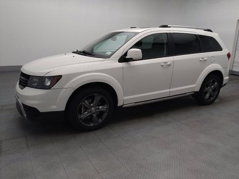 Used 2014 Dodge Journey Crossroad w/ Flexible Seating Group FWD image 2