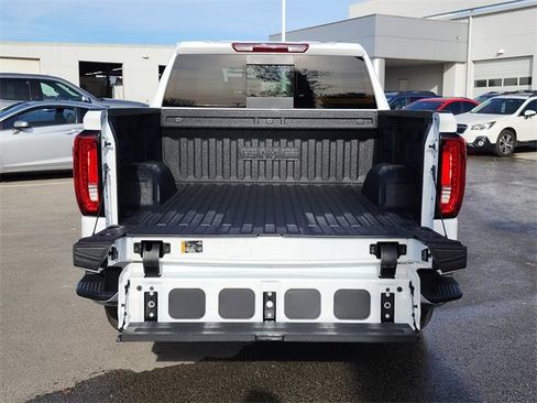 New 2026 GMC Sierra 1500 SLT w/ SLT Premium Plus Package image 8