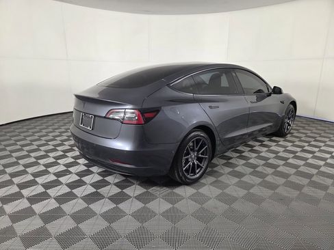 Used 2018 Tesla Model 3 Long Range image 5