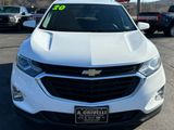 Used 2020 Chevrolet Equinox LT image 2