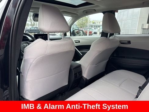 Used 2023 Toyota Corolla Cross LE w/ Moonroof Package image 18