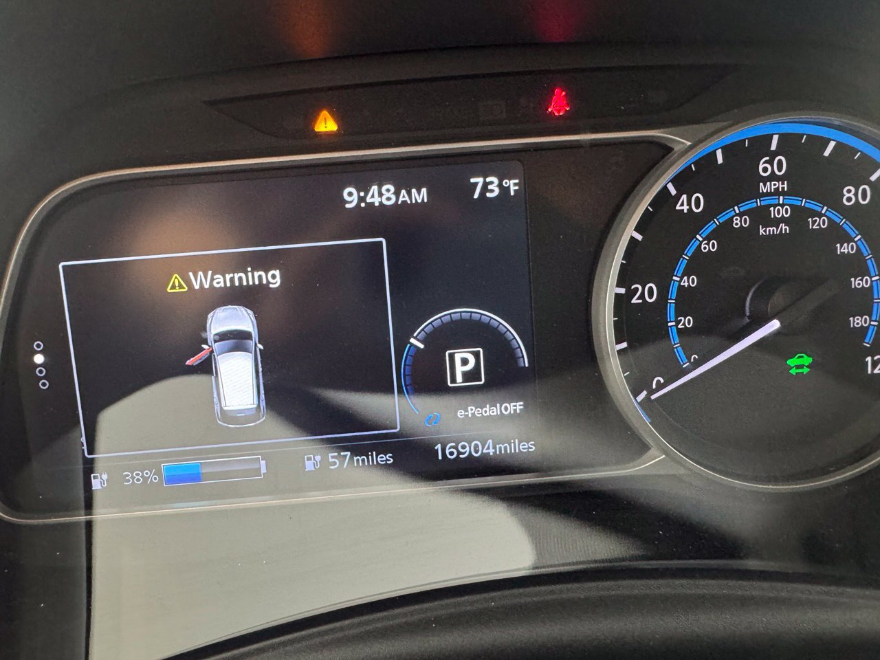 Used 2025 Nissan Leaf S FWD image 2