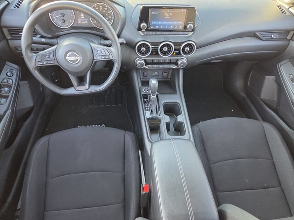 Used 2025 Nissan Sentra S FWD image 9