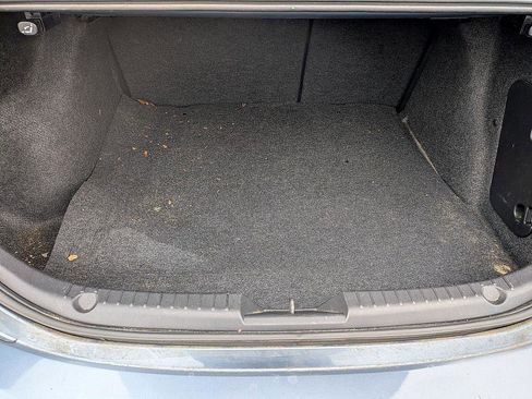 Used 2014 MAZDA MAZDA3 i Grand Touring image 28