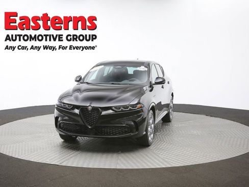 Used 2024 Alfa Romeo Tonale Veloce AWD/4WD image 55