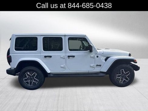 New 2026 Jeep Wrangler Unlimited Sahara AWD/4WD image 4