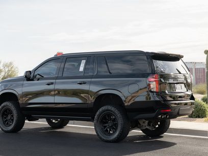 Used 2023 Chevrolet Suburban RST w/ Sport Performance Package