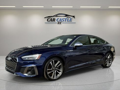 Used 2019 Audi RS 5 Sportback AWD/4WD image 40