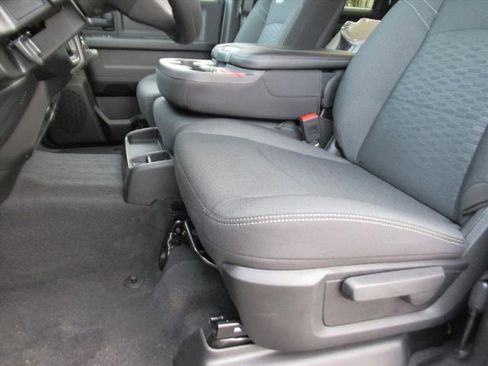 New 2026 RAM 2500 Tradesman image 17